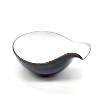 Black & White Duckbill Bowl