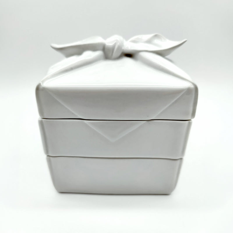 Green White Clothed Wrapped Lunch Box