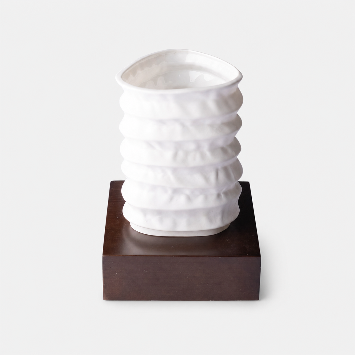 Triangle Tealight Holder – Chinese Paper Lantern Series