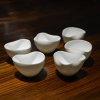 White Glaze Golden Rim Arbitrarily Shaped Tea Cup Set