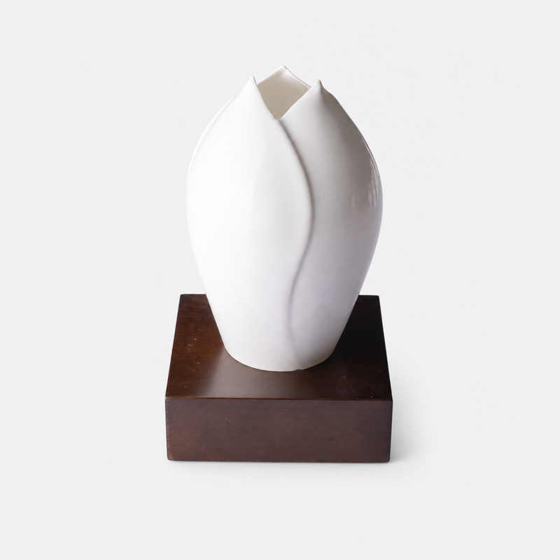 Yu-Lan Tealight Holder (City Flower of Shanghai)
